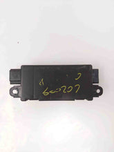 Load image into Gallery viewer, SUSPENSION CONTROL MODULE COMPUTER Vanden Pl XJ8 XJ8L XJR 03-05 - NW33096
