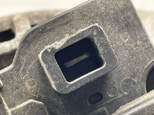 Load image into Gallery viewer, ALTERNATOR Volvo S60 V70 S80 05 06 07 140 Amp - NW7330