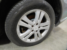 Load image into Gallery viewer, WHEEL RIM R320 R350 R500 R63 07 08 09 18x8 - NW200591