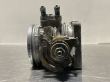 Load image into Gallery viewer, THROTTLE BODY Discovery Range Rover 2000 00 2001 01 02 - NW178469