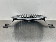 Load image into Gallery viewer, GRILL Jaguar S Type 2000 00 2001 01 2002 02 2003 03 - NW98400