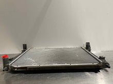 Load image into Gallery viewer, RADIATOR Jaguar S Type 2000 00 2001 01 2002 02 2003 03 - NW132259