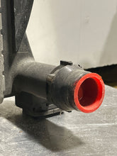 Load image into Gallery viewer, RADIATOR Audi A4 2002 02 03 04 05 06 07 08 09 Manual - NW131886