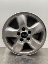 Load image into Gallery viewer, WHEEL RIM Santa Fe 05-06 16x6-1/2 ALLOY - NW198985