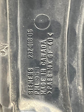 Load image into Gallery viewer, RADIATOR FAN W MOTOR BMW 525i 540i M5 1999 99 - 03 - NW63741