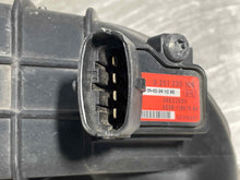 Load image into Gallery viewer, INTERCOOLER C30 V70 S40 04 05 06 07 08 09 - NW106427