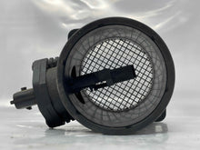 Load image into Gallery viewer, Mass Air Flow Sensor Meter MAF C30 Pickup C70 S40 S80 V40 V50 XC70 04-13 - NW5710