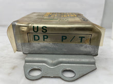 Load image into Gallery viewer, AIR BAG COMPUTER Toyota Camry 1999 99 2000 00 2001 01 - NW38050