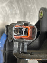 Load image into Gallery viewer, RADIATOR FAN W MOTOR CIVIC 2001 01 2002 02 03 04 05 - NW64018