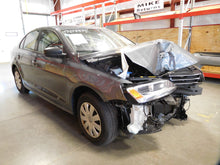 Load image into Gallery viewer, ENGINE MOTOR Volkswagen Jetta 2016 16 1.4L - NW67602
