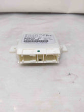Load image into Gallery viewer, PARK ASSIST CONTROL MODULE COMPUTER CL550 CL600 CL63 CL65 08-10 - NW35772