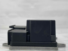 Load image into Gallery viewer, AIRBAG CONTROL MODULE COMPUTER Volvo C30 S40 V40 V50 2008-2013 - NW39029