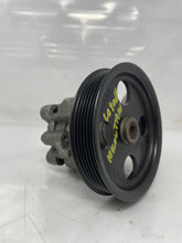 Load image into Gallery viewer, POWER STEERING PUMP Volkswagen Routan 2009 09 2010 10 2011 11 - NW164212