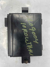 Load image into Gallery viewer, DOOR CONTROL MODULE COMPUTER Routan 2009 09 2010 10 2011 11 - NW38872