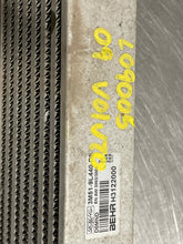 Load image into Gallery viewer, INTERCOOLER C30 V70 S40 04 05 06 07 08 09 - NW106439