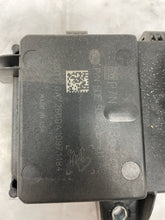 Load image into Gallery viewer, FUEL PUMP CONTROL MODULE COMPUTER Lacrosse Verano Camaro 11-13 - NW27169