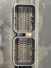 Load image into Gallery viewer, ECU ECM Computer PT CRUISER 2007 - NW58331