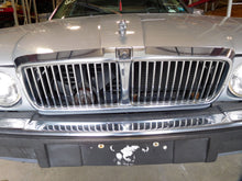 Load image into Gallery viewer, GRILL XJ6 1988 88 1989 89 1990 90 1991 91 1992 92 93 94 - NW98453