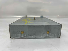 Load image into Gallery viewer, Radio Cadillac Deville 2004 - NW134376