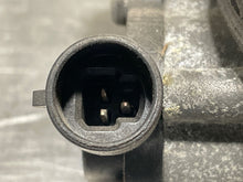 Load image into Gallery viewer, Throttle Body Cadillac Deville 2004 - NW177301