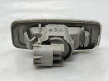 Load image into Gallery viewer, SIDE MARKER LAMP LIGHT M35 M45 2006 06 2007 07 Fender Mounted - NW82587