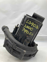 Load image into Gallery viewer, AIR INJECTION PUMP SMOG BMW 740i 1999 99 2000 00 2001 01 - NW8064