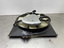 Load image into Gallery viewer, RADIATOR FAN ASSEMBLY Toyota Rav 4 2001 01 2002 02 2003 03 2004 04 2005 05 Right - NW64642
