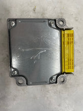Load image into Gallery viewer, AIR BAG COMPUTER VW Passat 2002 02 2003 03 04 05 - NW38790