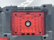 Load image into Gallery viewer, Fuse Box SAAB 9-3 2005 - NW65858