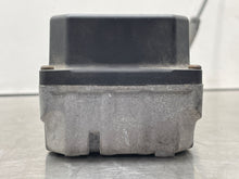 Load image into Gallery viewer, CRUISE CONTROL COMPUTER SAAB 9-3 900 1994 95 96 - 02 - NW37560