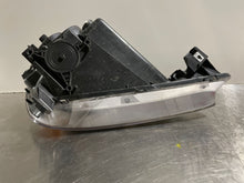 Load image into Gallery viewer, HEADLIGHT LAMP ASSEMBLY Honda CR-V 2002 02 2003 03 2004 04 Left - NW102951
