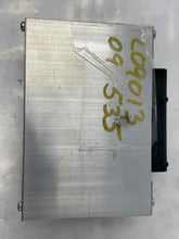 Load image into Gallery viewer, AMPLIFIER BMW 528i 535i 550i 2010 10 - NW136483