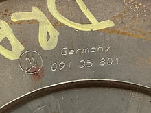 Load image into Gallery viewer, FLYWHEEL Volvo S80 XC90 S40 V70 93 94 - 07 08 09 Auto - NW78627