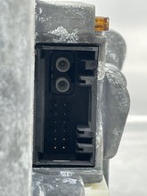 Load image into Gallery viewer, Display screen BMW 760i 745i 2003 03 2004 04 2005 05 - NW104992