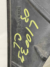 Load image into Gallery viewer, RADIATOR FAN ASSEMBLY Acura CL TL 01 02 03 - NW63571