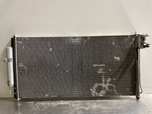 Load image into Gallery viewer, AC CONDENSER Nissan Murano 2003 03 2004 04 2005 05 2006 06 2007 07 - NW43768