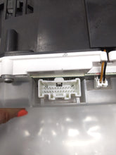 Load image into Gallery viewer, SPEEDOMETER CLUSTER Mazda 3 2007 07 2008 08 2009 09 - NW160908