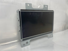 Load image into Gallery viewer, Info-Gps Screen Lincoln MKZ 2010 - NW104554