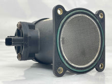 Load image into Gallery viewer, Mass Air Flow Sensor Meter MAF G20 I30 Maxima Sentra 00 01 02 - NW4972