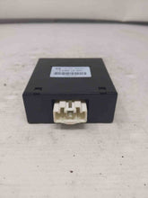 Load image into Gallery viewer, TRANSFER CASE CONTROL MODULE COMPUTER Mazda Cx-7 07 08 09 - NW34031