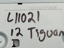 Load image into Gallery viewer, CD MP3 RADIO Volkswagen Tiguan 09 10 11 12 13 14 - NW140225