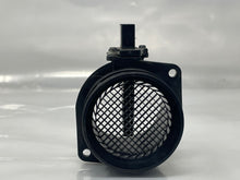 Load image into Gallery viewer, Mass Air Flow Sensor Meter MAF A3 A4 A5 A6 Q5 RS3 TT Beetle CC EOS 08-14 - NW5686