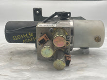 Load image into Gallery viewer, CONVERTIBLE TOP MOTOR Saab 9-3 04 05 06 07 08 09 10 - NW50243