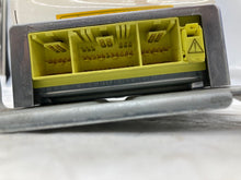 Load image into Gallery viewer, AIRBAG CONTROL MODULE Subaru Forester 2002 02 - NW37695