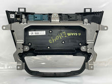 Load image into Gallery viewer, Radio Buick Regal 2011 - NW135478