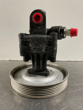 Load image into Gallery viewer, POWER STEERING PUMP Audi A6 1992 92 93 94 95 96 97 98 - NW163017