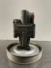 Load image into Gallery viewer, POWER STEERING PUMP Audi A6 1992 92 93 94 95 96 97 98 - NW163017