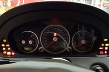 Load image into Gallery viewer, Speedometer Cluster Chrysler Crossfire 2005 - NW158726