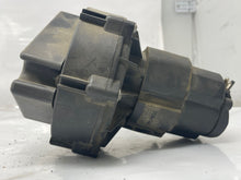 Load image into Gallery viewer, Air Injection Pump Smog Chrysler Crossfire 2005 - NW7962