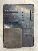 Load image into Gallery viewer, BODY CONTROL MODULE BCM COMPUTER Kia Optima 11 12 13 - NW33379